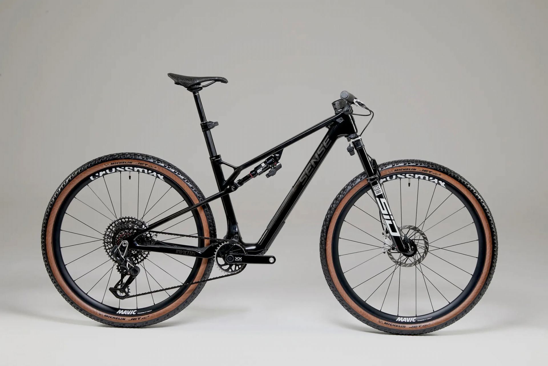 Sense apresenta nova Invictus G3 para Cross-Country